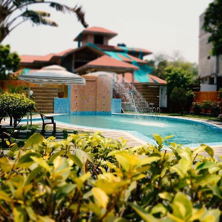Hotel Aryan Jhārsuguda エクステリア 写真